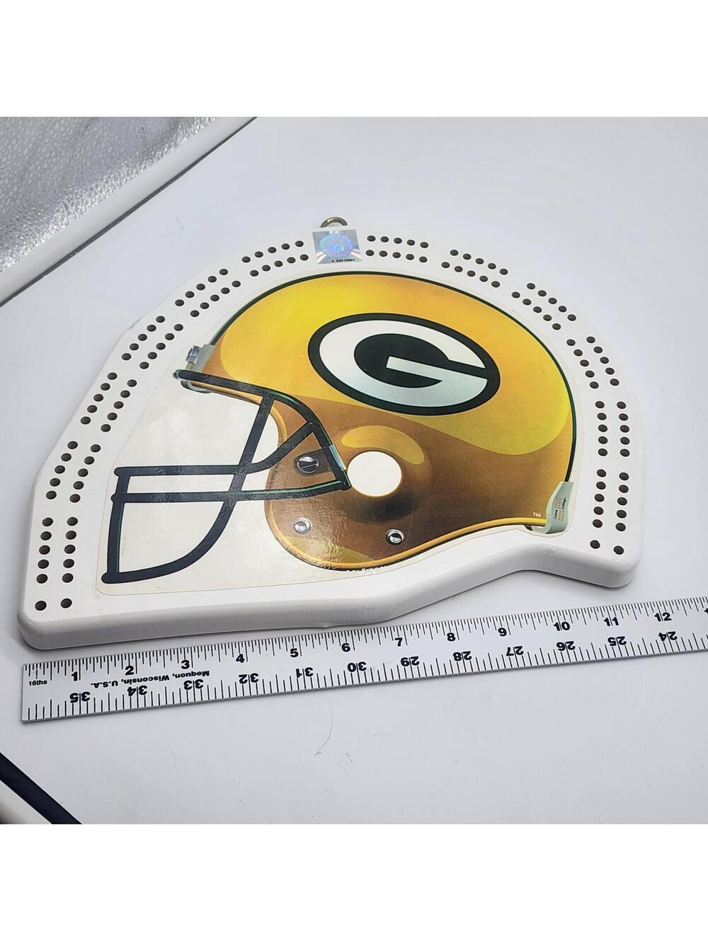 Green Bay Packers Helmet Cribbage Board Wall Display New